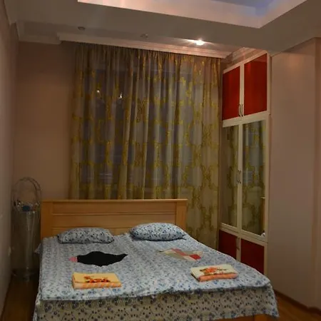Guest House Vakhtang Bochorishvili 37A Tbilisi Exterior photo